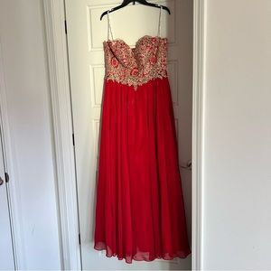 Juliet Red with Gold Embroidery Strapless Floor Length A-Line Dress Size M